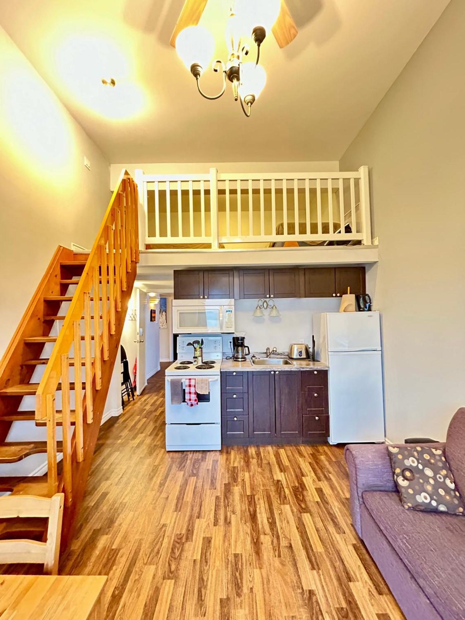 Resort Lac Ste-Marie Lac Sainte-Marie ภายนอก รูปภาพ